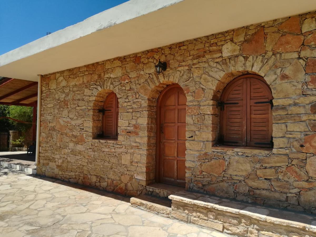 トリオペトラ Stone Houseヴィラ エクステリア 写真